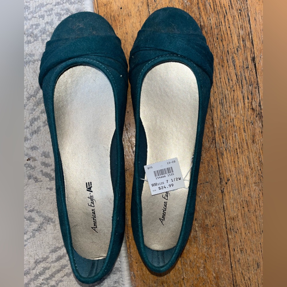 Dark green flats- never worn